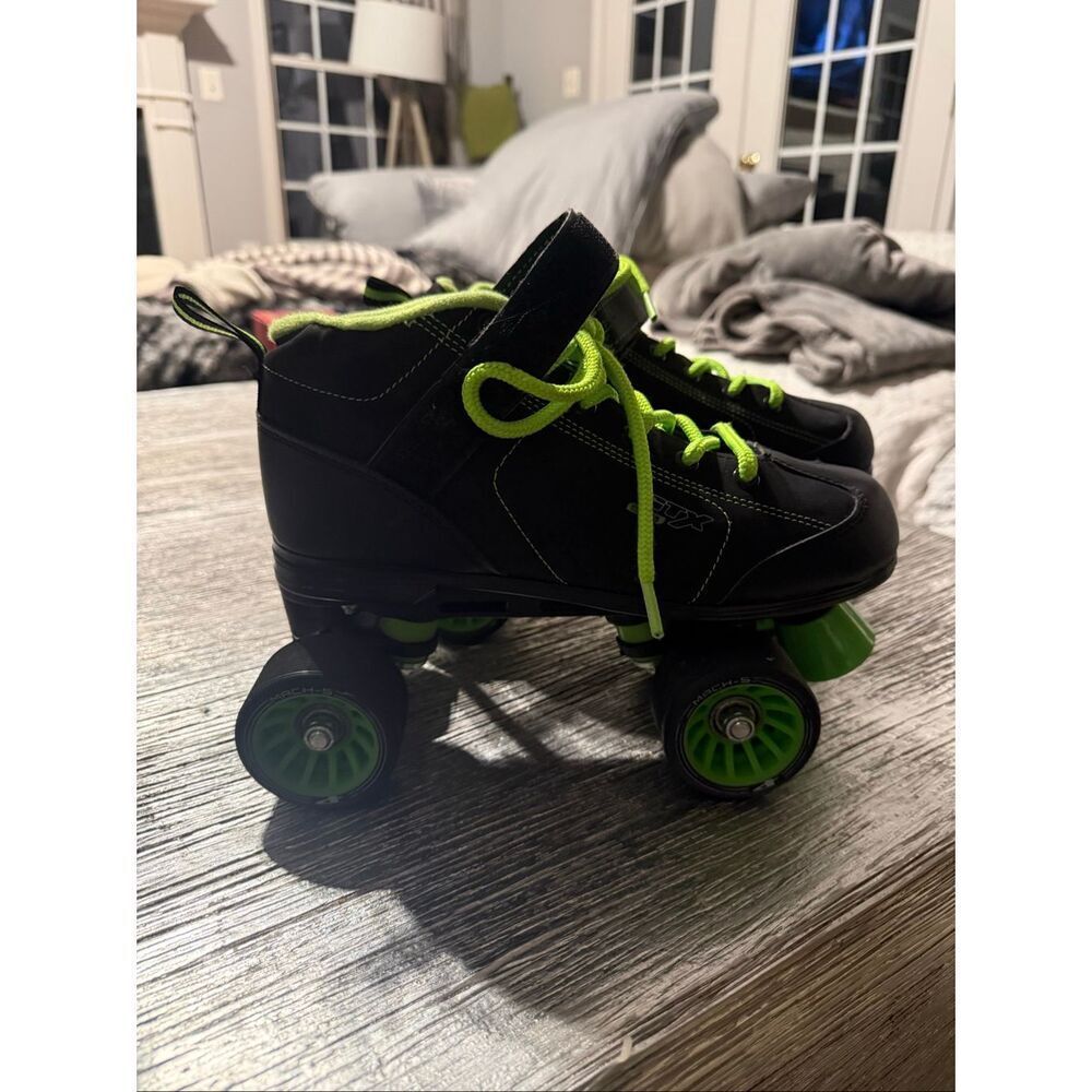 Pacer GRX 500 Men’s Roller Skates Black Neon Green sz 7 EUC